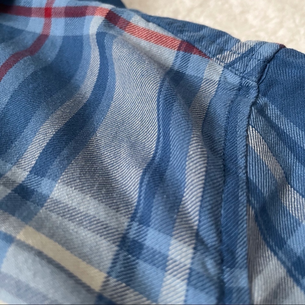 Universal Thread Blue Plaid Button Down Shirt - image 4